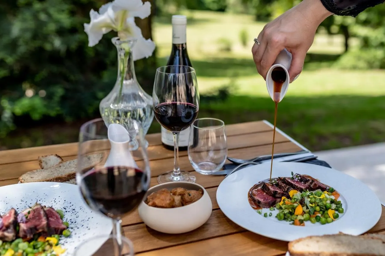 Chateau De Fiac - Luxurious Hotel & Spa 4*,  Γαλλία