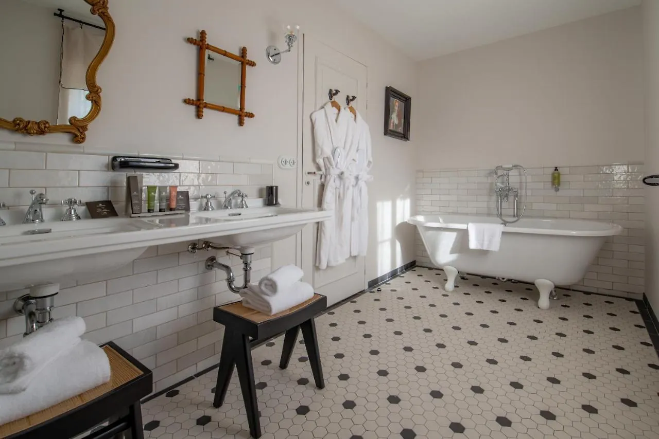 Chateau De Fiac - Luxurious Hotel & Spa フランス