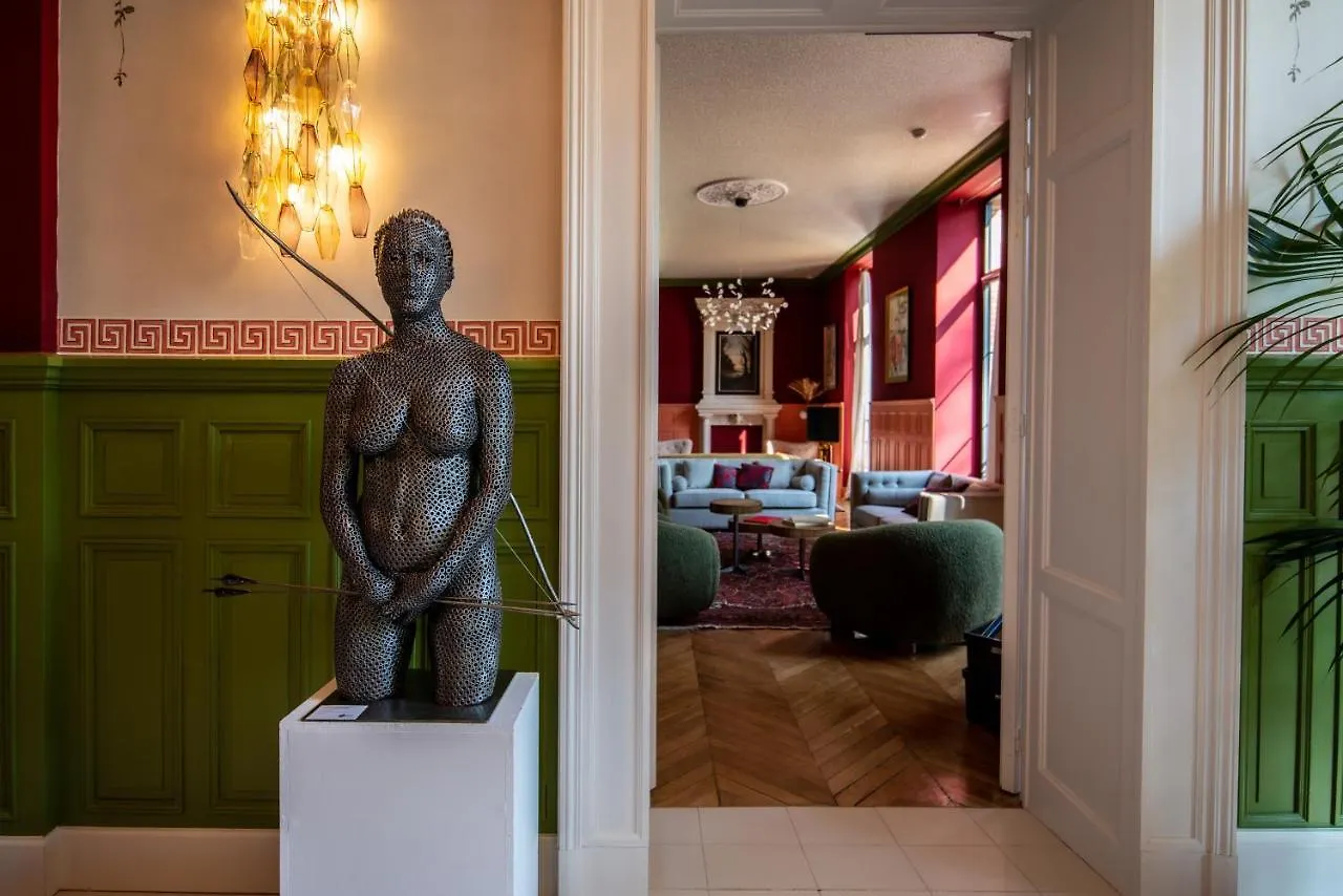 Chateau De Fiac - Luxurious Hotel & Spa