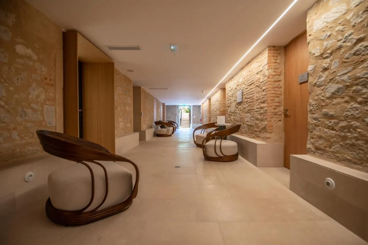 Chateau De Fiac - Luxurious Hotel & Spa