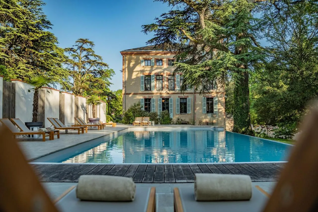 Chateau De Fiac - Luxurious Hotel & Spa 4*,